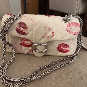 Coach Tabby 20 Lip Print